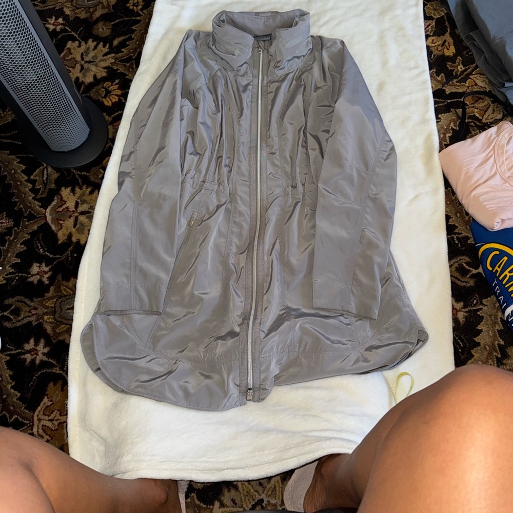 Athleta Light Gray Performance Jacket with fold a… - image 3
